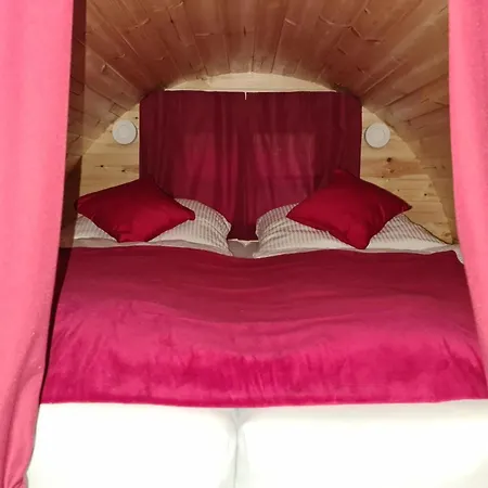 Schlaffass Holzfass Im Banjapark Ohne Banja Sauna Camping